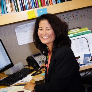 AHF-Alliance-Healthcare-Foundation-Nancy-Computer-Smiling